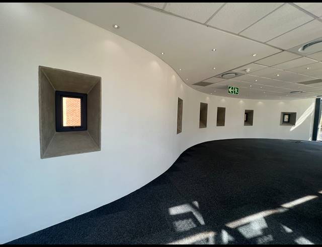 102M² OFFICE TO LET IN MELROSE ARCH